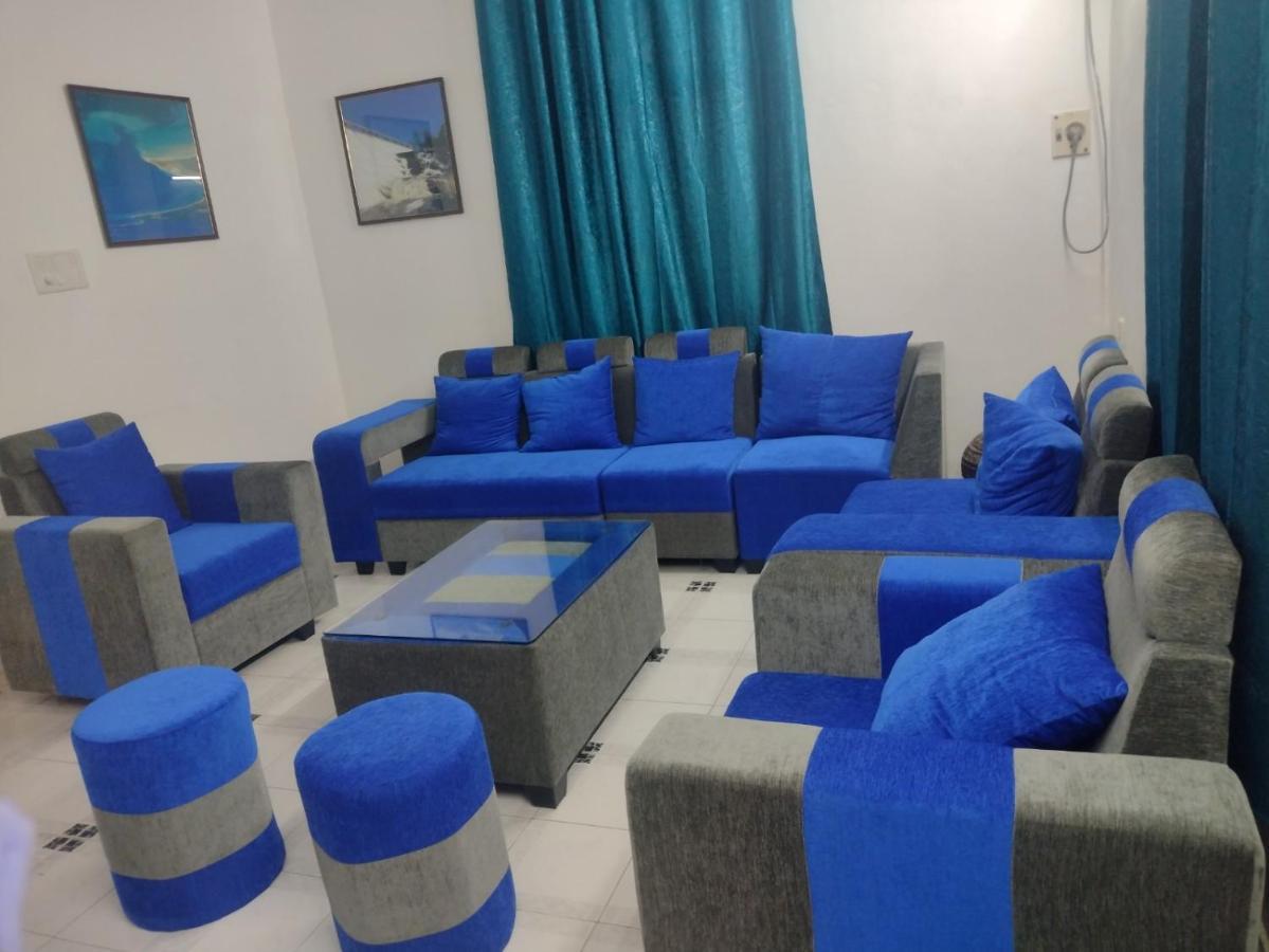 Amazing Hilltop 4 Bhk Villa With Private Pool Near Candolim Exteriör bild
