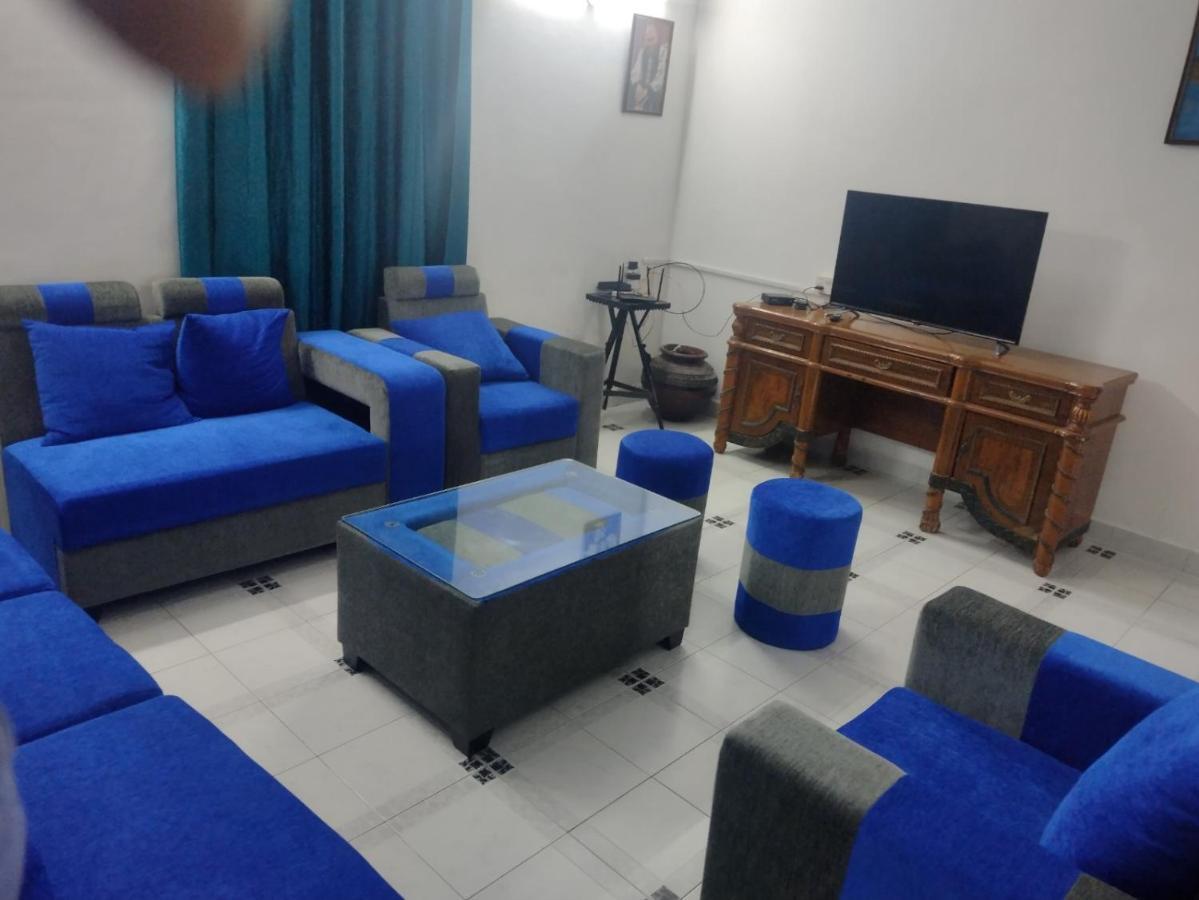 Amazing Hilltop 4 Bhk Villa With Private Pool Near Candolim Exteriör bild